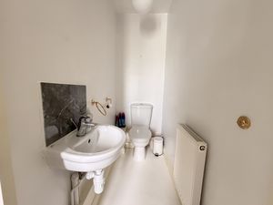 Photo 8- click for photo gallery